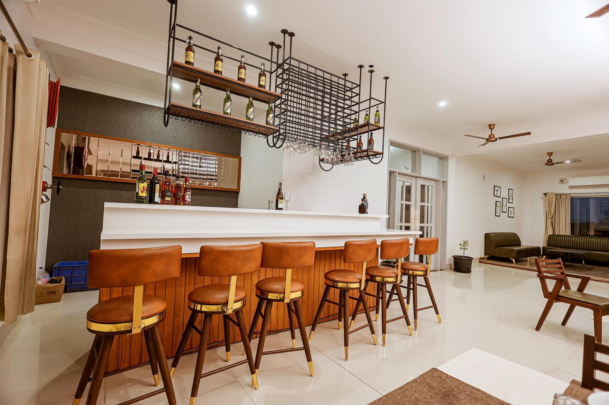 Revaas Lake View Boutique Stay อุเดเปอร์ ภายนอก รูปภาพ